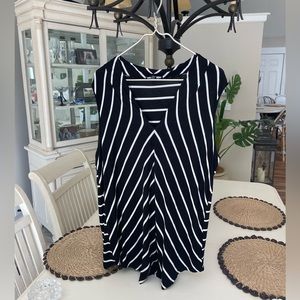Black/White stripped tunic top